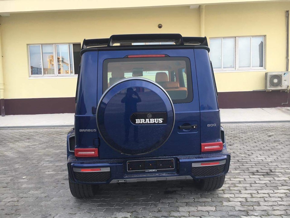 Brabus 800 Widestar của đại gia Hải Ph&ograve;ng nh&igrave;n từ ph&iacute;a sau