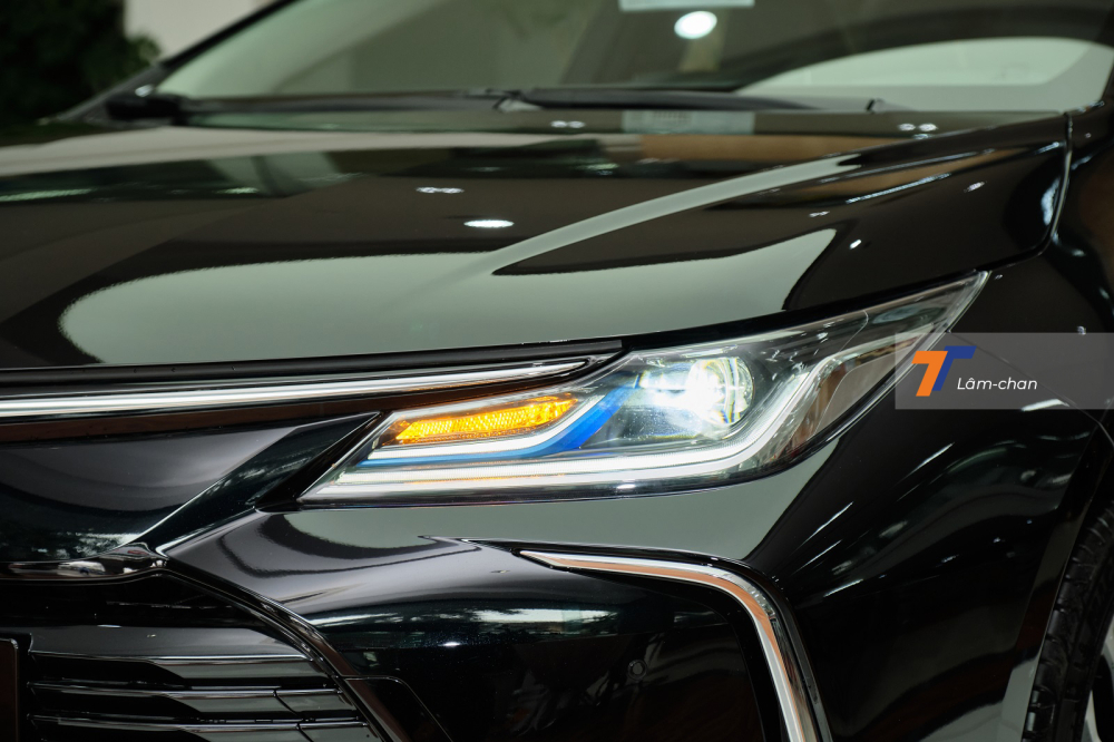 Toyota Corolla Altis 2022 được trang bị hệ thống đèn full LED. Toyota Corolla Altis 2022 được trang bị hệ thống đèn full LED.
