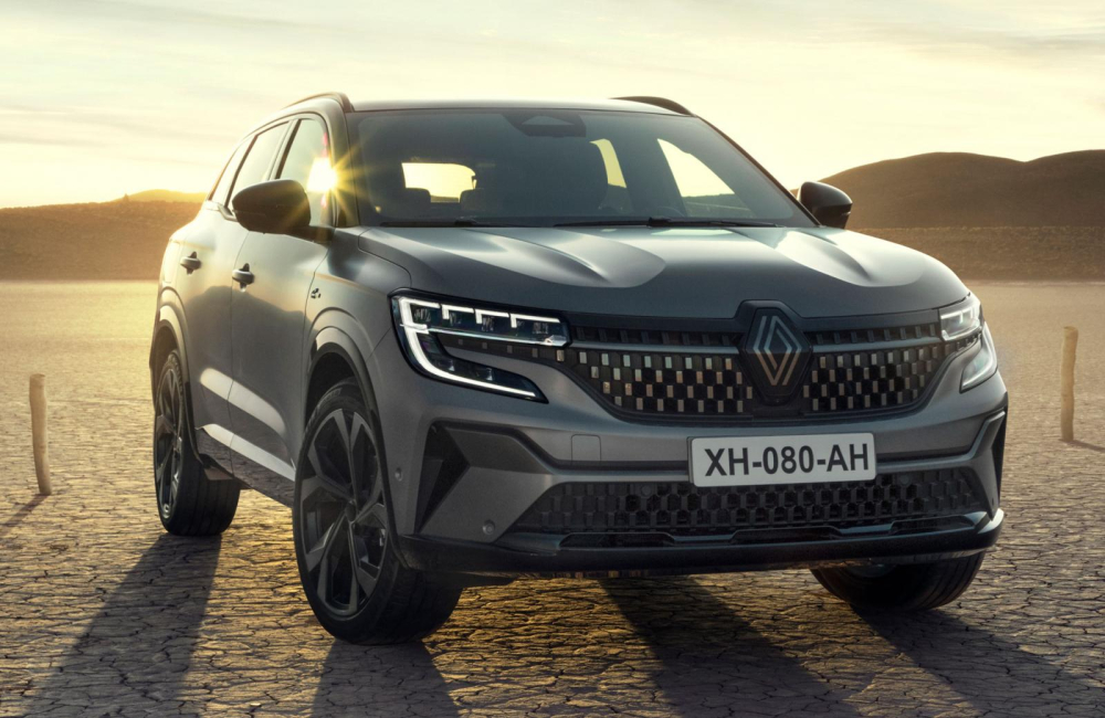 Renault Austral 2022 là mẫu SUV cỡ C khá tiết kiệm xăng