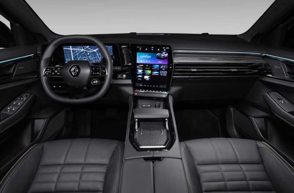 Nội thất nhiều trang bị hiện đại của Renault Austral 2022