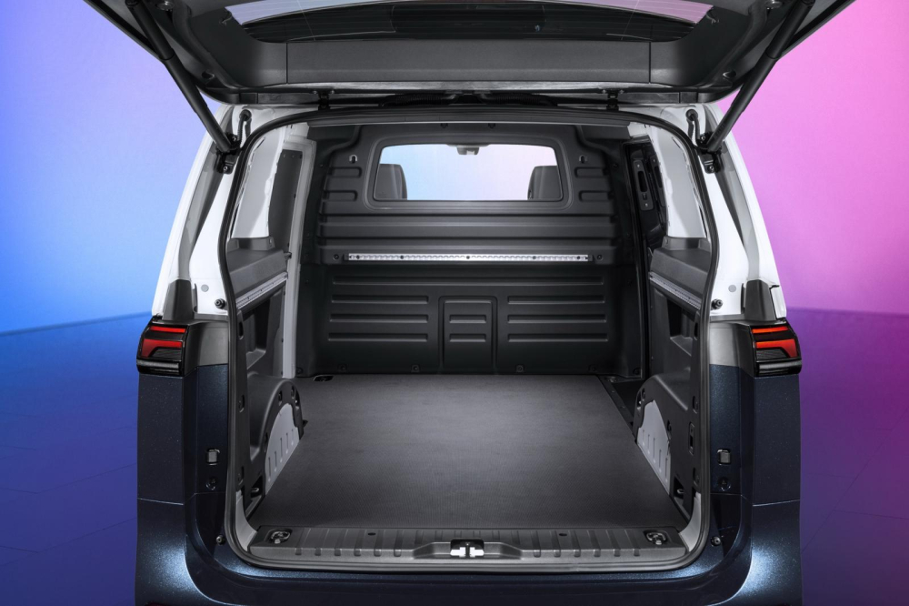 Khoang chở hàng phía sau của Volkswagen ID. Buzz Cargo 2022