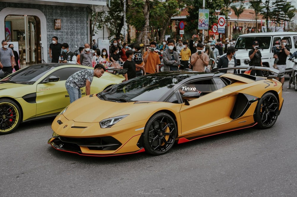 Si&ecirc;u xe mui trần Lamborghini Aventador SVJ Roadster l&uacute;c c&ograve;n ở Đ&agrave; Nẵng