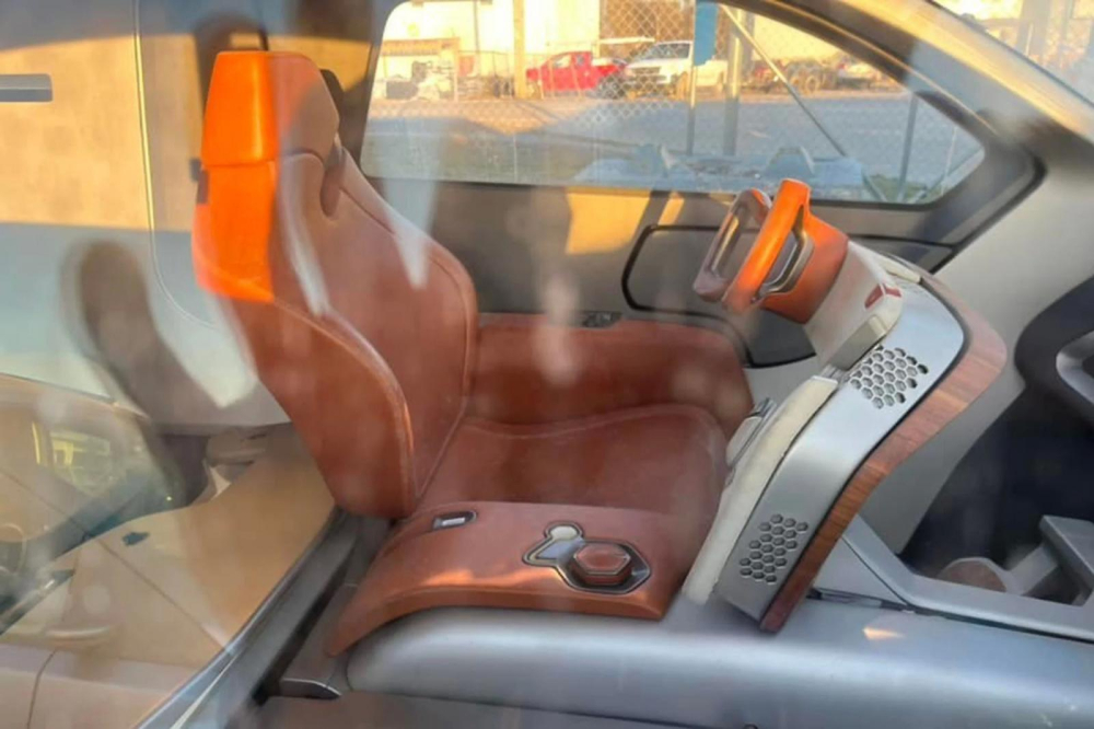 Nội thất bên trong chiếc Nissan Bevel