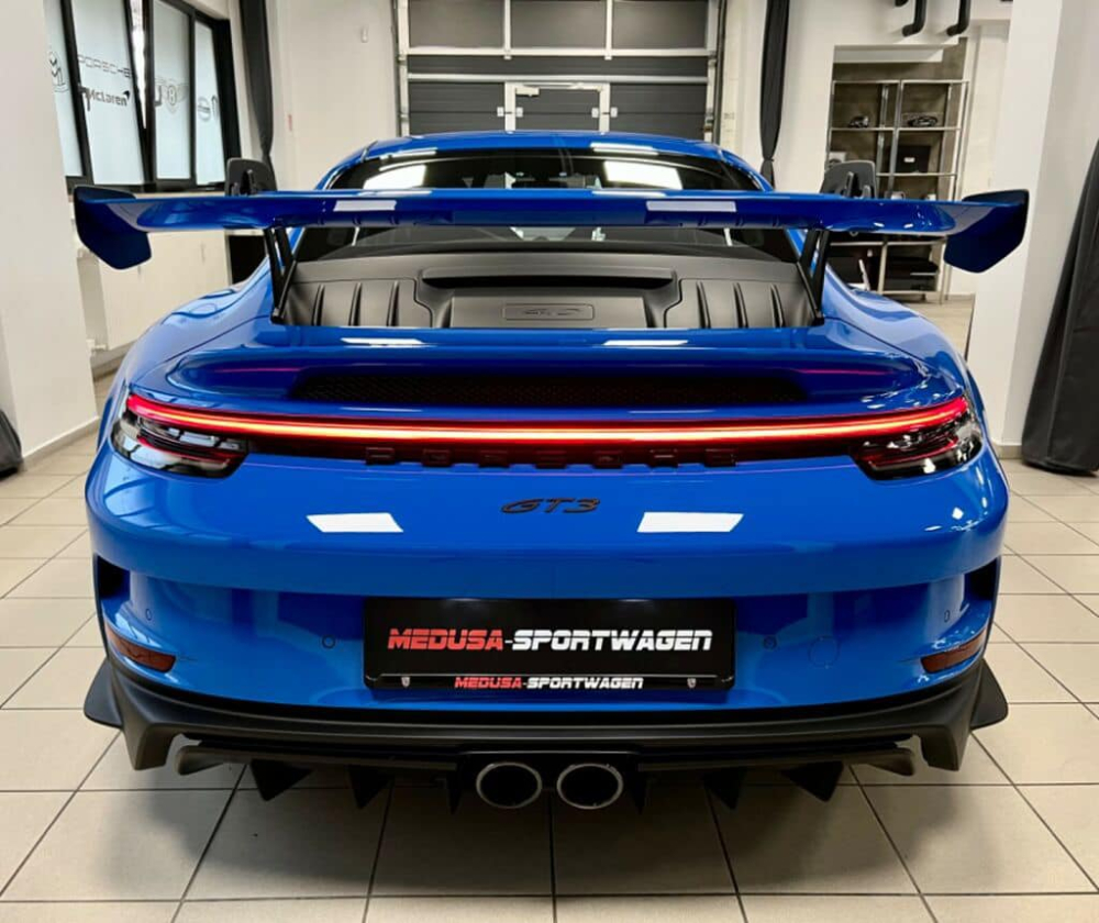 Đại l&yacute; lắc đầu mang về nước, giới nhập xe tư nh&acirc;n li&ecirc;n tục ch&agrave;o h&agrave;ng Porsche 911 GT3 2022, đ&atilde; c&oacute; 1 xe xuất hiện