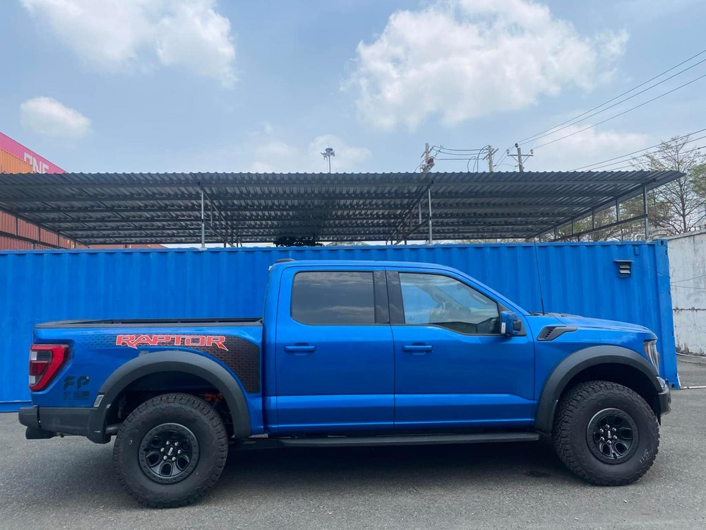 Đây là số tiền mà chiếc xe Ford F-150 Raptor 2022 mới về nước phải tốn cho mỗi lần đầy bình Đây là số tiền mà chiếc xe Ford F-150 Raptor 2022 mới về nước phải tốn cho mỗi lần đầy bình