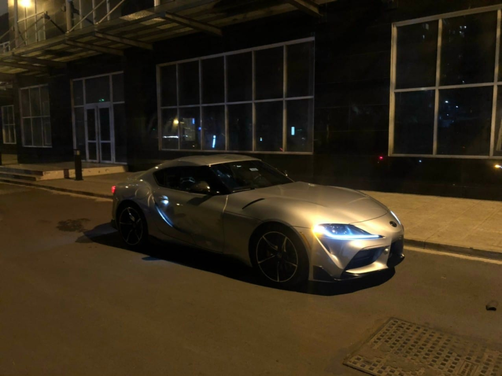 Chiếc xe Toyota GR Supra được b&agrave;n giao cho chủ nh&acirc;n v&agrave;o khuya h&ocirc;m qua
