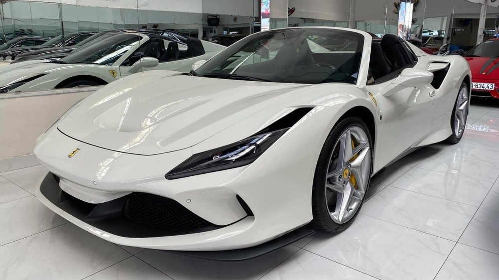 Ferrari F8 Spider