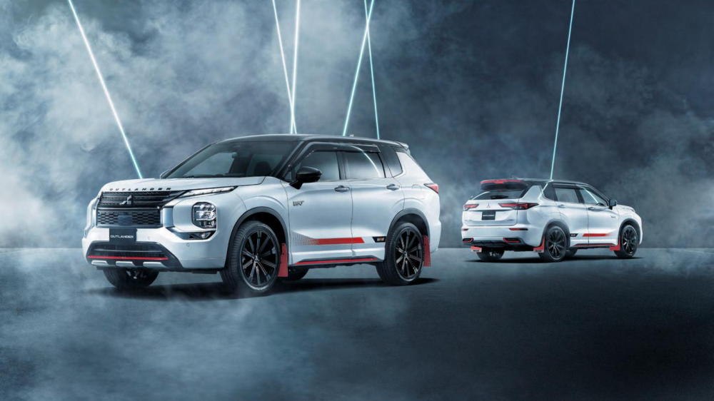 Mitsubishi Outlander Ralliart 2022 chính thức có mặt trên thị trường với thiết kế thể thao hơn Mitsubishi Outlander Ralliart 2022 chính thức có mặt trên thị trường với thiết kế thể thao hơn