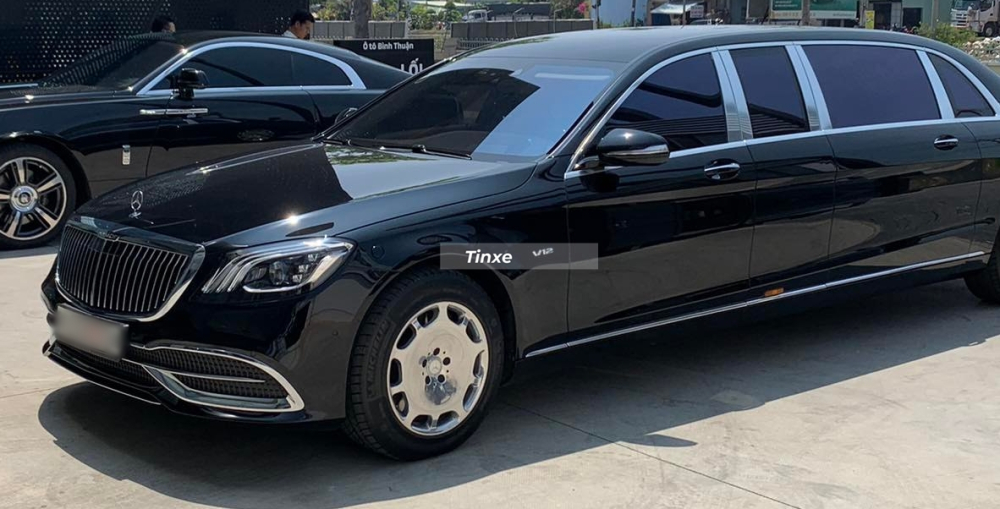 Mercedes-Maybach S650 Pullman là siêu phẩm trong dòng xe siêu sang Mercedes-Maybach S650 Pullman là siêu phẩm trong dòng xe siêu sang