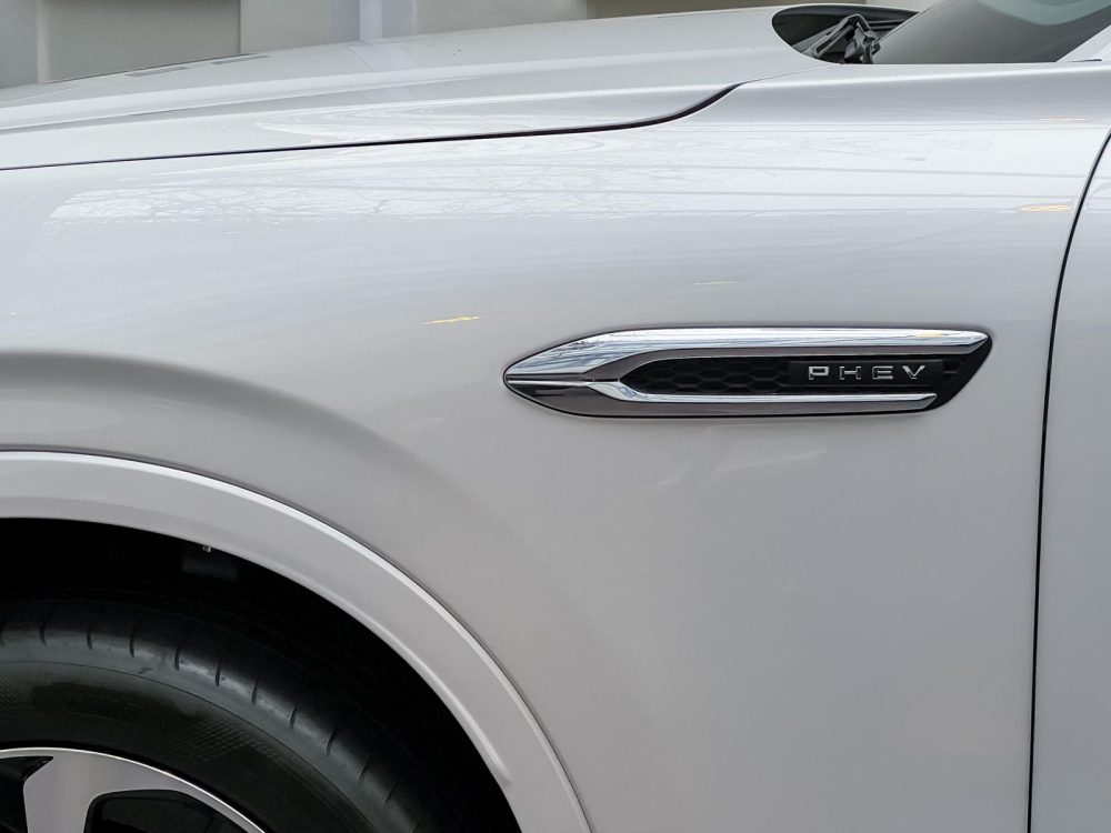 CX-60 là mẫu xe PHEV đầu tiên của hãng Mazda