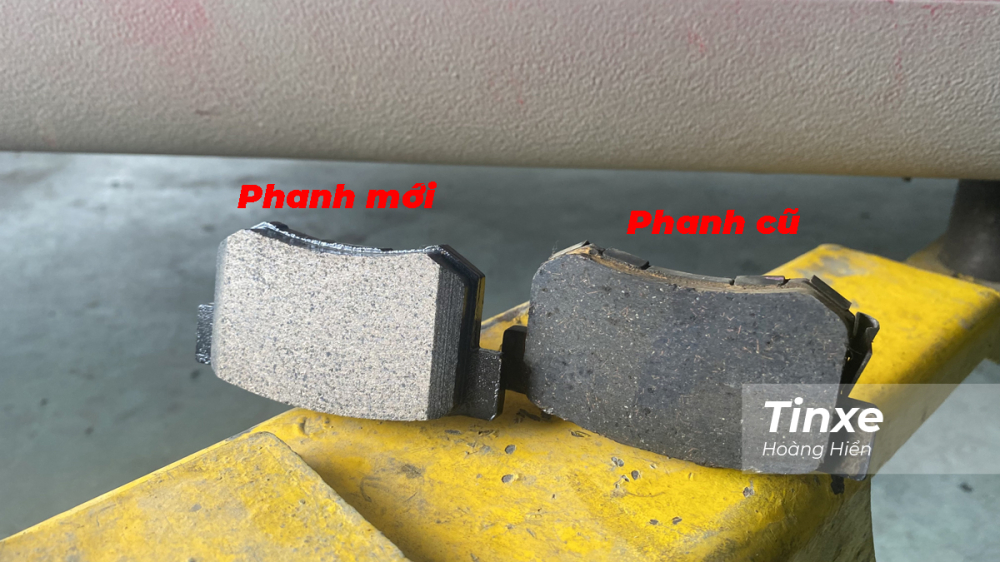 Trong trường hợp phần vát 2 bên má phanh đã hết