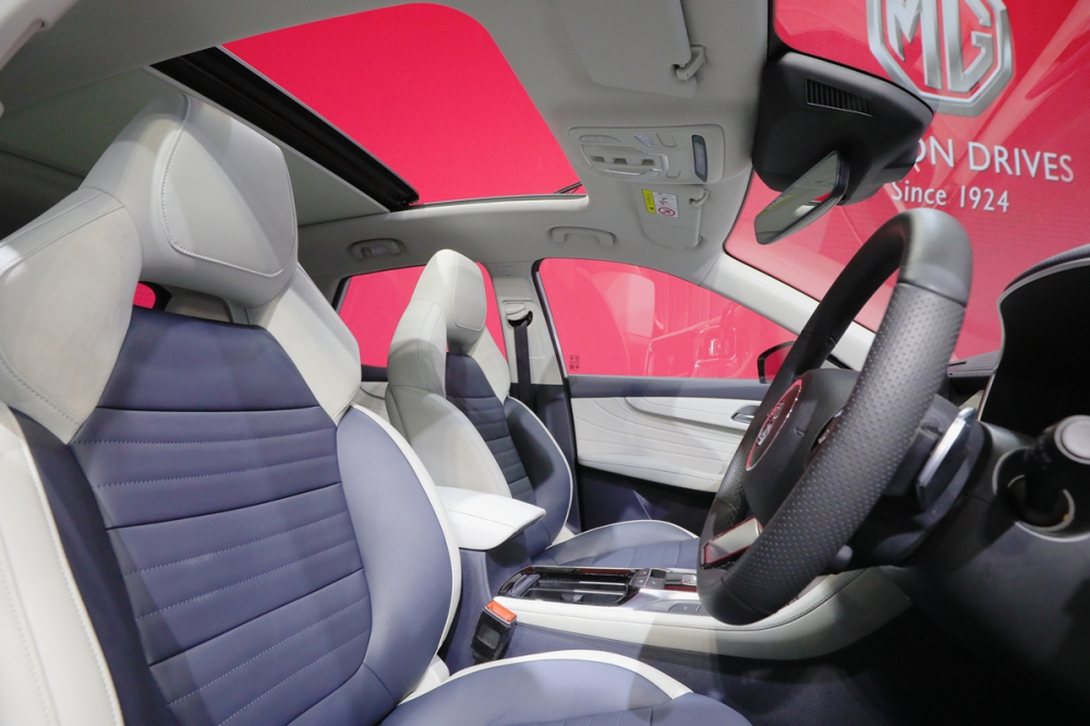 Nội thất màu trắng - xanh của MG HS 2022 Nội thất màu trắng - xanh của MG HS 2022