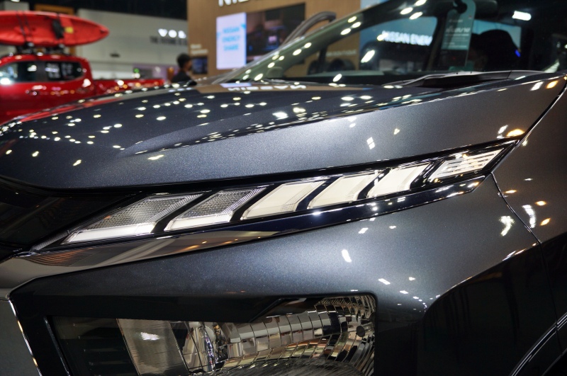 Cận cảnh dải đ&egrave;n LED định vị ban ng&agrave;y mới của Mitsubishi Xpander 2022