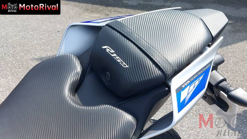 Yamaha R15 V4
