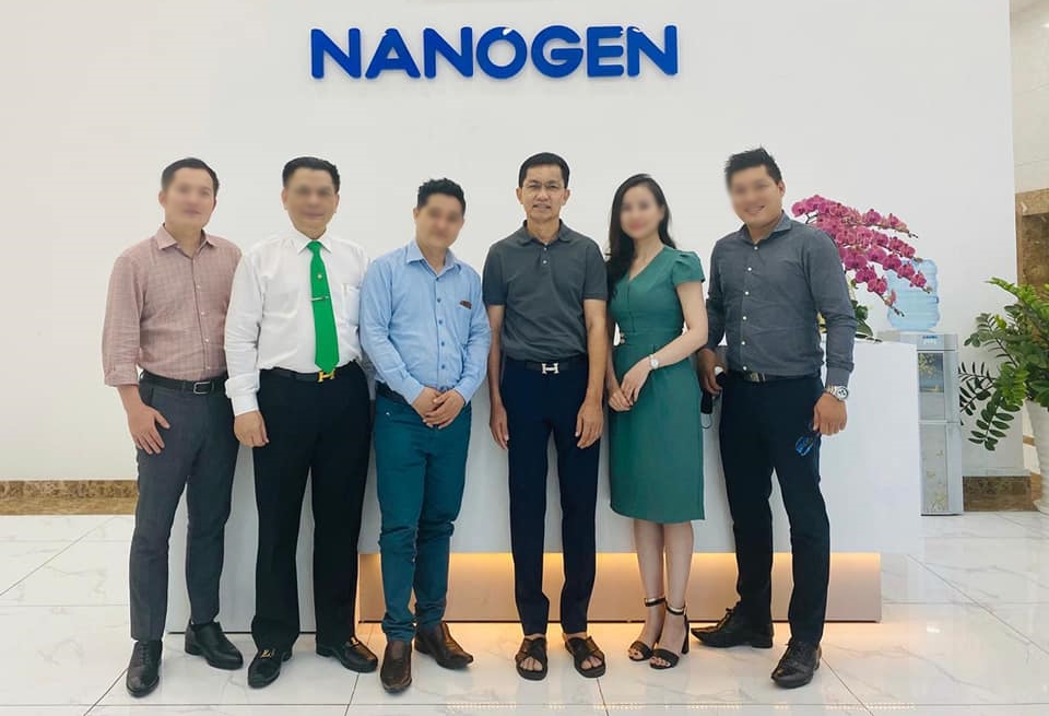 Ông Hồ Nhân vẫn là Chủ tịch của tập đoàn Nanogen nhưng không còn là Tổng giám đốc và người đại diện pháp luật Ông Hồ Nhân vẫn là Chủ tịch của tập đoàn Nanogen nhưng không còn là Tổng giám đốc và người đại diện pháp luật