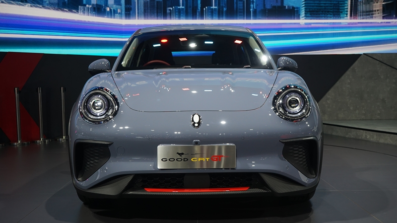 Tương tự bản thường, ORA Good Cat GT c&oacute; thiết kế ngoại thất kh&aacute; giống Porsche