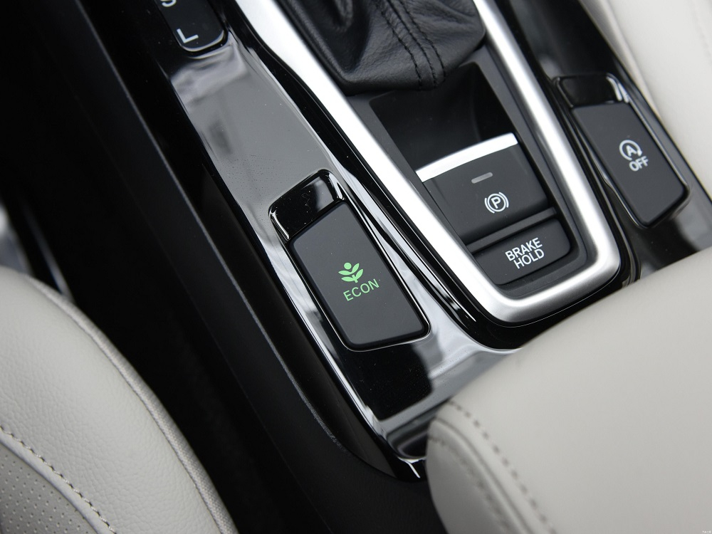 Cụm điều khiển trung t&acirc;m của Honda Envix 2022