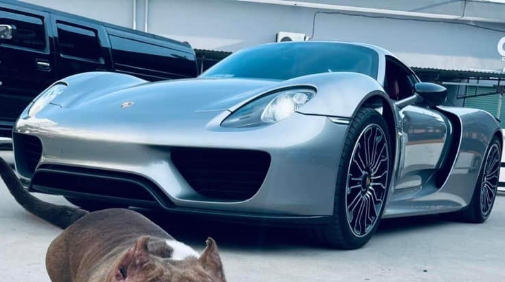 Siêu phẩm Porsche 918 Spyder của doanh nhân ngành tiêu dùng xuất hiện tại quận 7