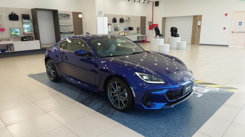 Cận cảnh Subaru BRZ 2022 mới ra mắt tại Việt Nam có giá 1,9 tỷ đồng Cận cảnh Subaru BRZ 2022 mới ra mắt tại Việt Nam có giá 1,9 tỷ đồng