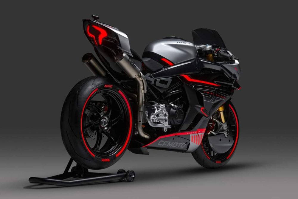 CFMoto 450SR CFMoto 450SR