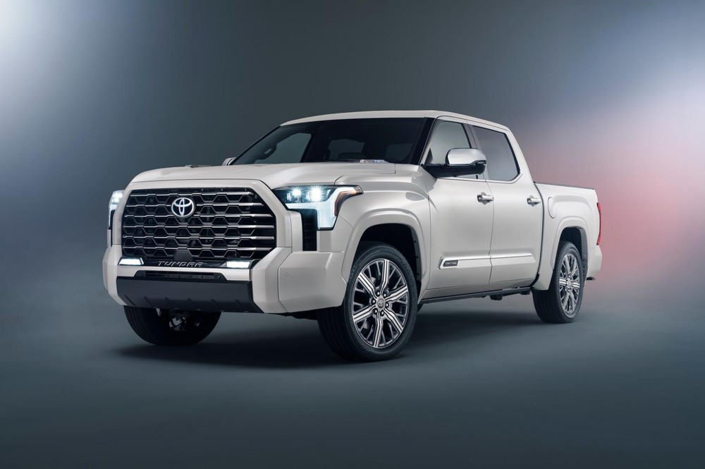 Thiết kế đầu xe Toyota Tundra Capstone 2022