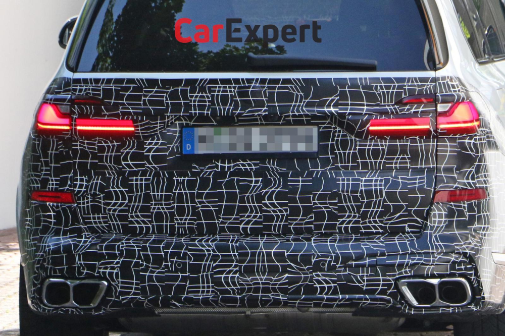 BMW X7 2022