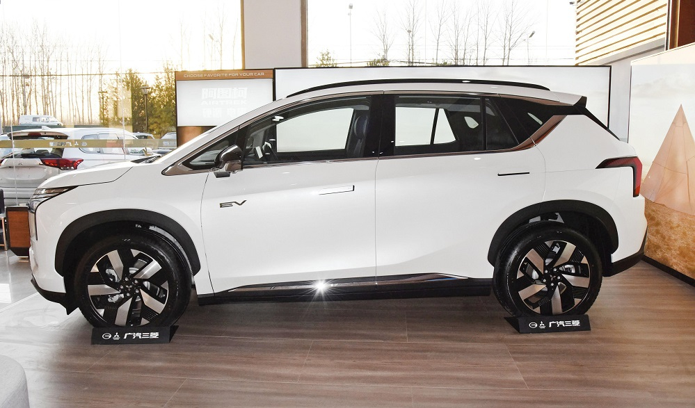 Mitsubishi Airtrek EV 2022 là SUV cỡ C nhưng có kích thước lớn hơn cả Outlander