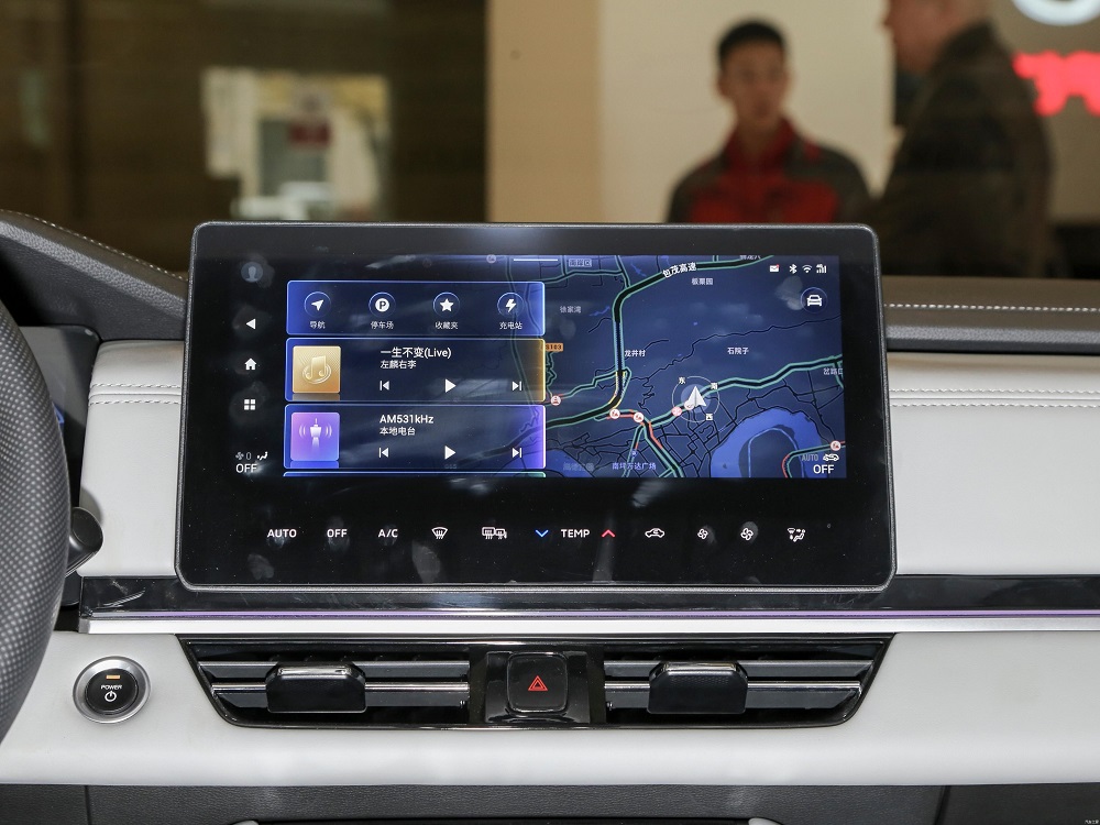Màn hình thông tin giải trí của Mitsubishi Airtrek EV 2022