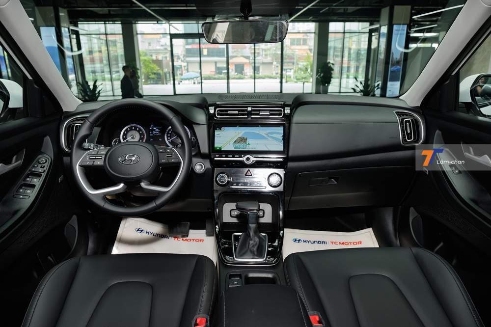 Nội thất của Hyundai Creta 2022 kh&aacute; hiện đại v&agrave; bắt mắt ngay từ bản Đặc biệt tầm trung.