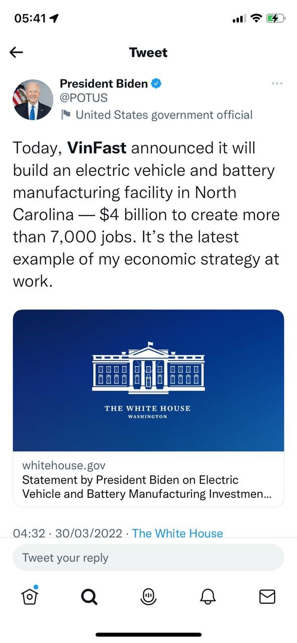 Tổng thống Mỹ Joe Biden đăng bài viết trên trang cá nhân thể hiện sự hoan nghênh với dự án nhà máy xe điện của VinFast. Tổng thống Mỹ Joe Biden đăng bài viết trên trang cá nhân thể hiện sự hoan nghênh với dự án nhà máy xe điện của VinFast.
