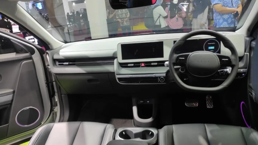 Nội thất b&ecirc;n trong Hyundai Ioniq 5