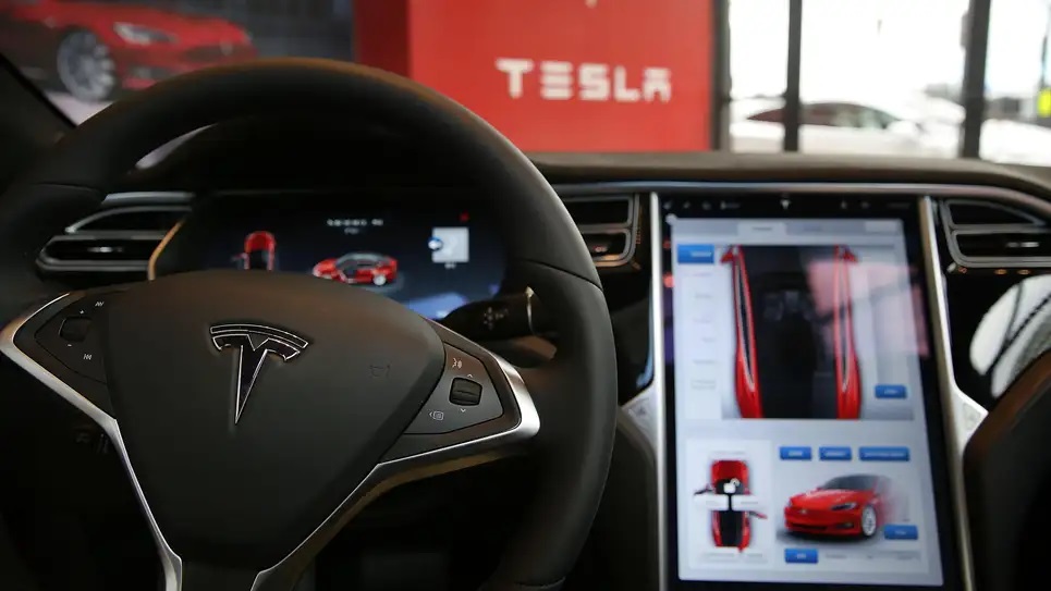Tesla Autopilot