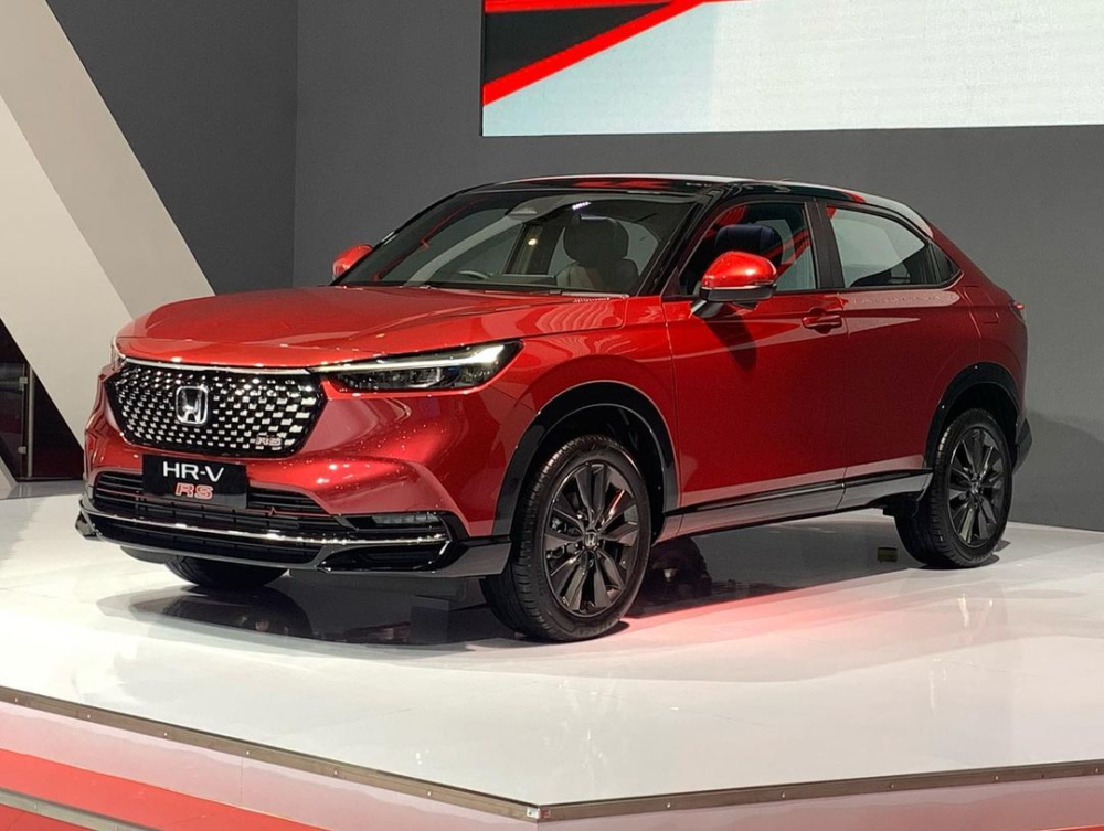 Honda HR-V 2022 mới ra mắt với động cơ tăng áp 1.5L bán chạy như tôm tươi
