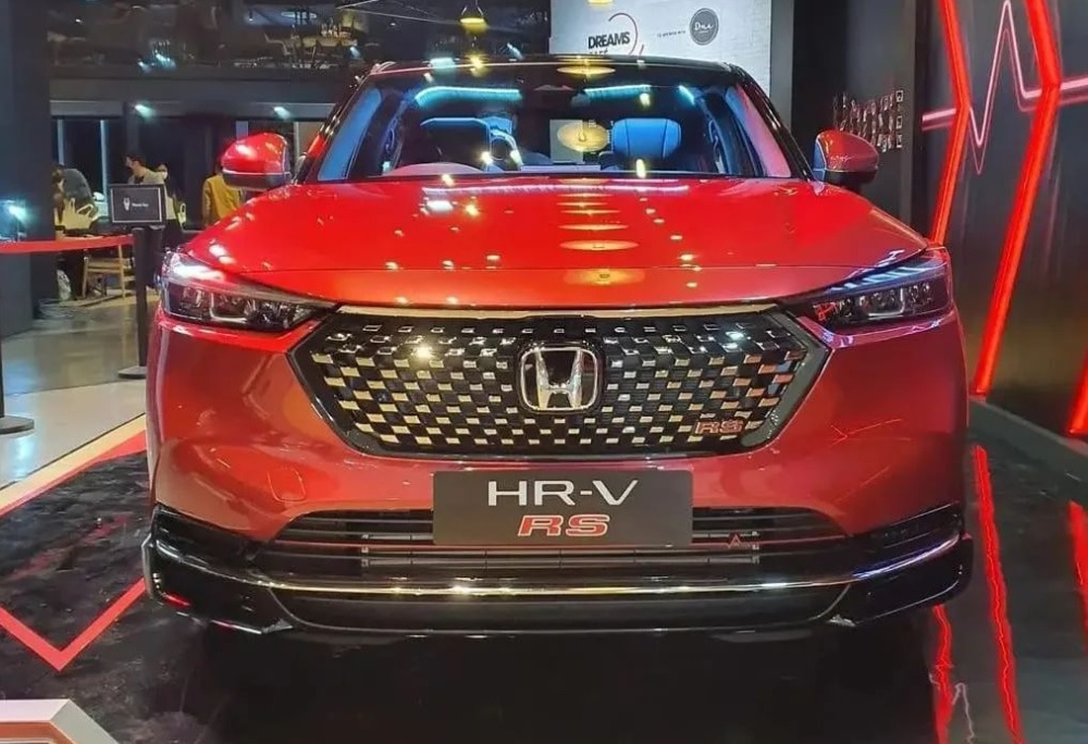Thiết kế đầu xe của Honda HR-V Turbo RS 2022