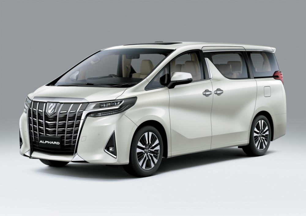Cũng được nhập khẩu nguy&ecirc;n chiếc từ Nhật Bản tương tự Land Cruiser, gi&aacute; b&aacute;n của Toyota Alphard sẽ tăng 40 triệu đồng từ 1/5 tới đ&acirc;y.