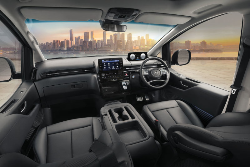 Nội thất b&ecirc;n trong Hyundai Staria Premium 2022