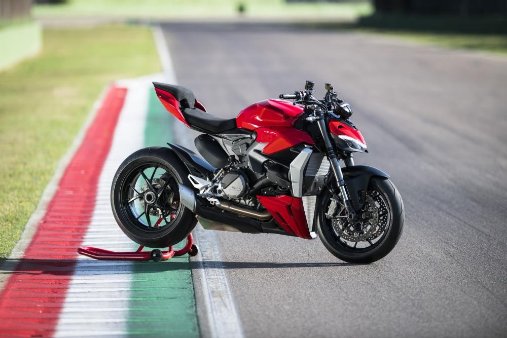 Ducati Panigale V2 2022