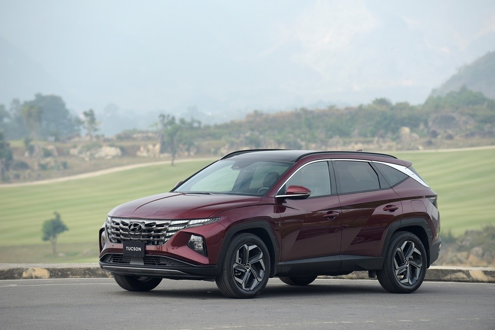 Kiểu d&aacute;ng Crossover đang l&agrave; xu hướng lựa chọn của người ti&ecirc;u d&ugrave;ng hiện nay.