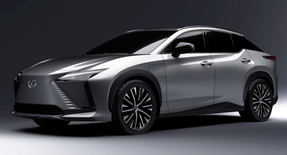 Lexus RZ 2022 được trang bị bộ vành la-zăng khá lớn