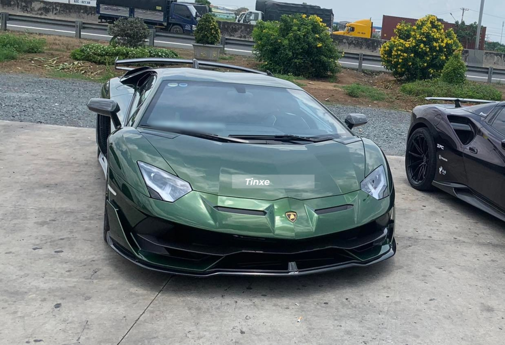 Lamborghini Aventador SVJ màu Verde Ermes Lamborghini Aventador SVJ màu Verde Ermes