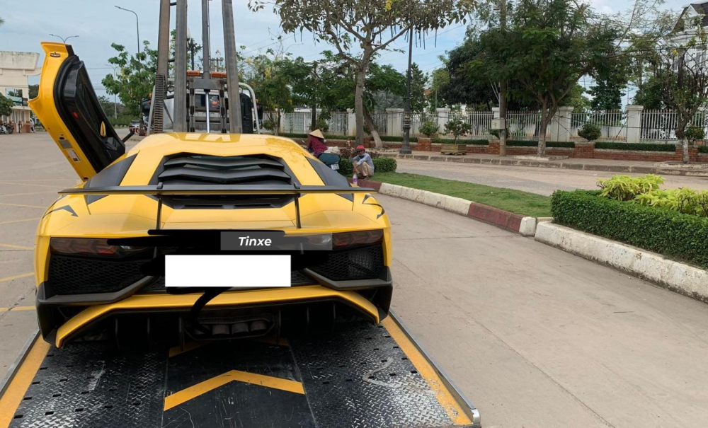 Chỉ có 600 xe Lamborghini Aventador SV được sản xuất