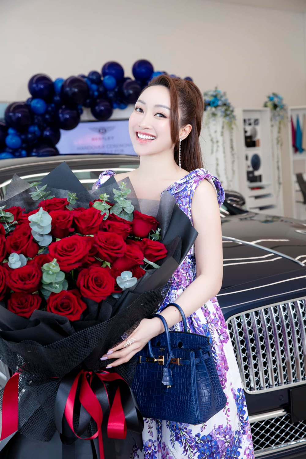 Người vợ thứ 3 của Chi Bảo kém anh 16 tuổi