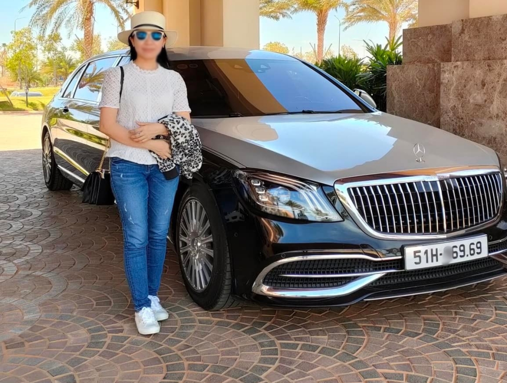 Cặp đôi xe Mercedes-Maybach S650 Pullman của Chủ tịch Nova Group có giá lăn bánh không dưới 92 tỷ đồng Cặp đôi xe Mercedes-Maybach S650 Pullman của Chủ tịch Nova Group có giá lăn bánh không dưới 92 tỷ đồng