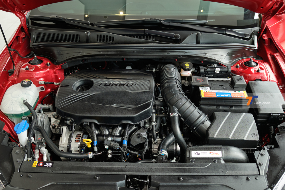 Động cơ của Kia K3 GT 2022.