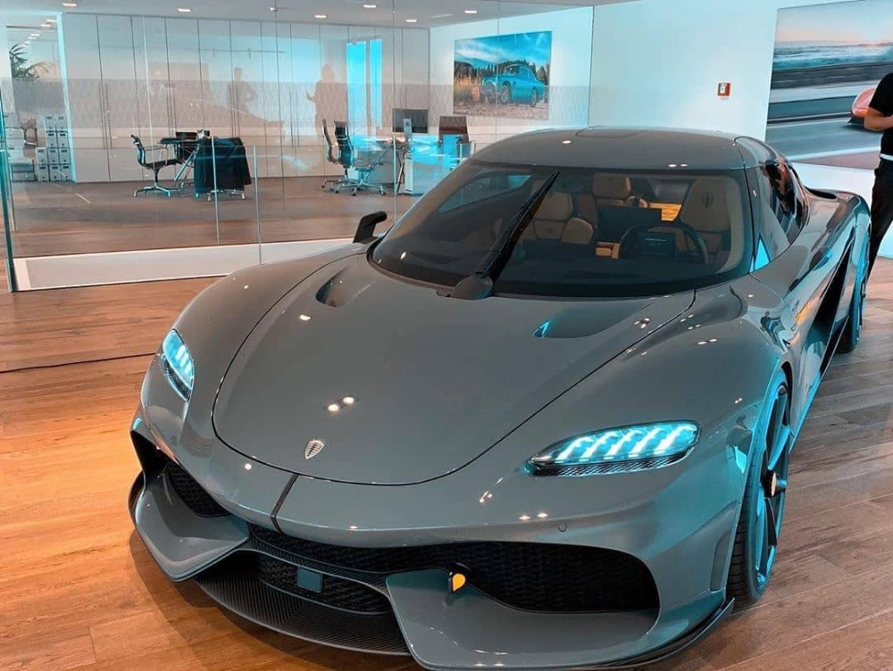 Koenigsegg Gemera chỉ được sản xuất 300 xe và dự kiến sẽ có 1 chiếc lăn bánh tại Việt Nam trong năm 2023 Koenigsegg Gemera chỉ được sản xuất 300 xe và dự kiến sẽ có 1 chiếc lăn bánh tại Việt Nam trong năm 2023