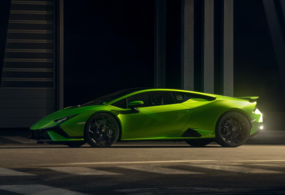 V&agrave;nh la-zăng của Lamborghini Huracan Tecnica lấy cảm hứng từ Vision GT