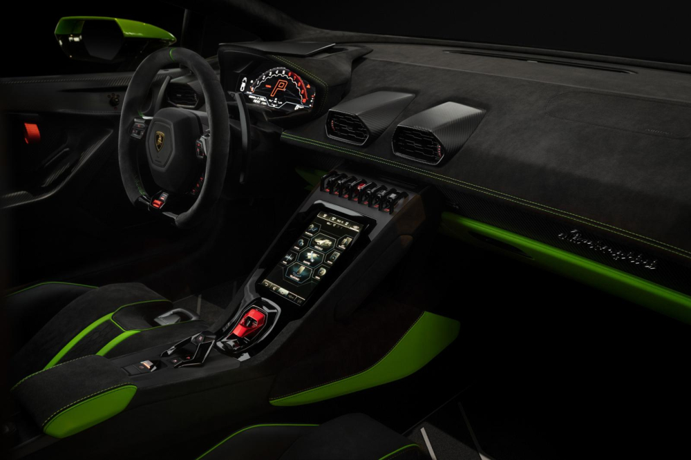 Nội thất b&ecirc;n trong Lamborghini Huracan Tecnica