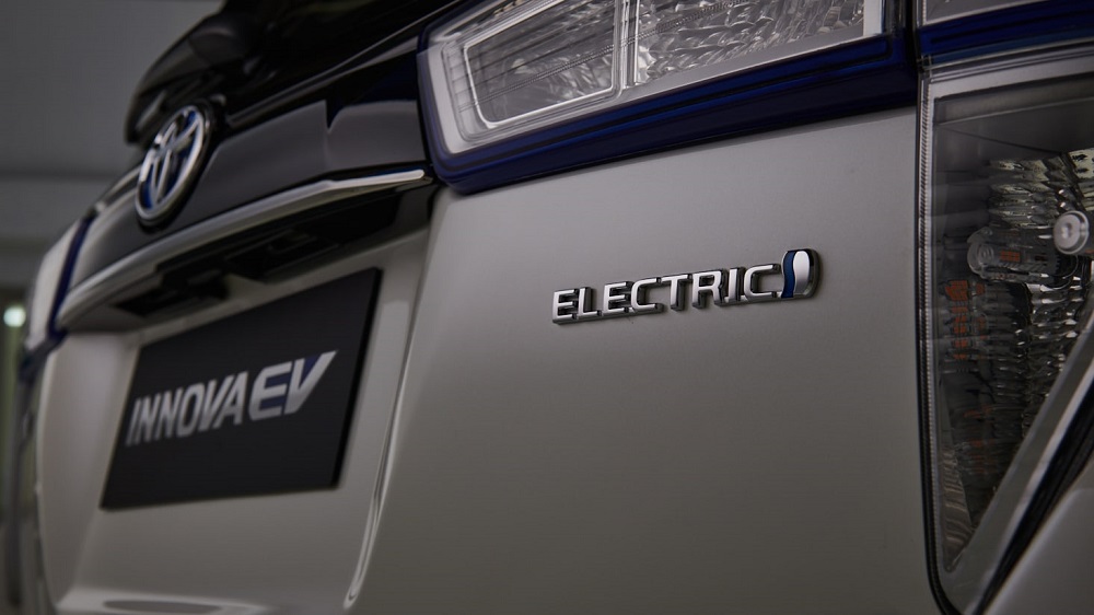 C&oacute; tổng cộng 5 chiếc Toyota Innova EV được chế tạo