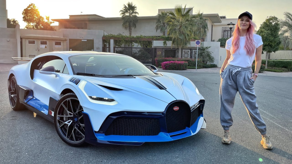 Alex Hirshi trong lần trải nghiệm Bugatti Divo chỉ sản xuất 40 chiếc cùng mức giá phải nói cực kỳ siêu đắt khi lên đến 5,8 triệu đô la, tương đương 135 tỷ đồng 