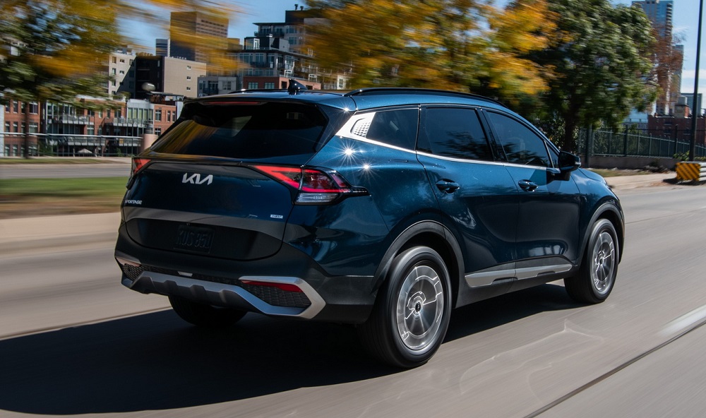 Kia Sportage 2022 nh&igrave;n từ ph&iacute;a sau